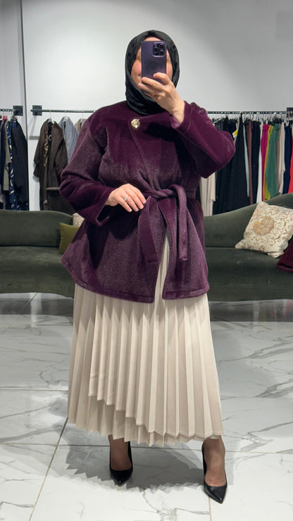 Tay Tüyü Yandan Kapama Astarlı Kaban