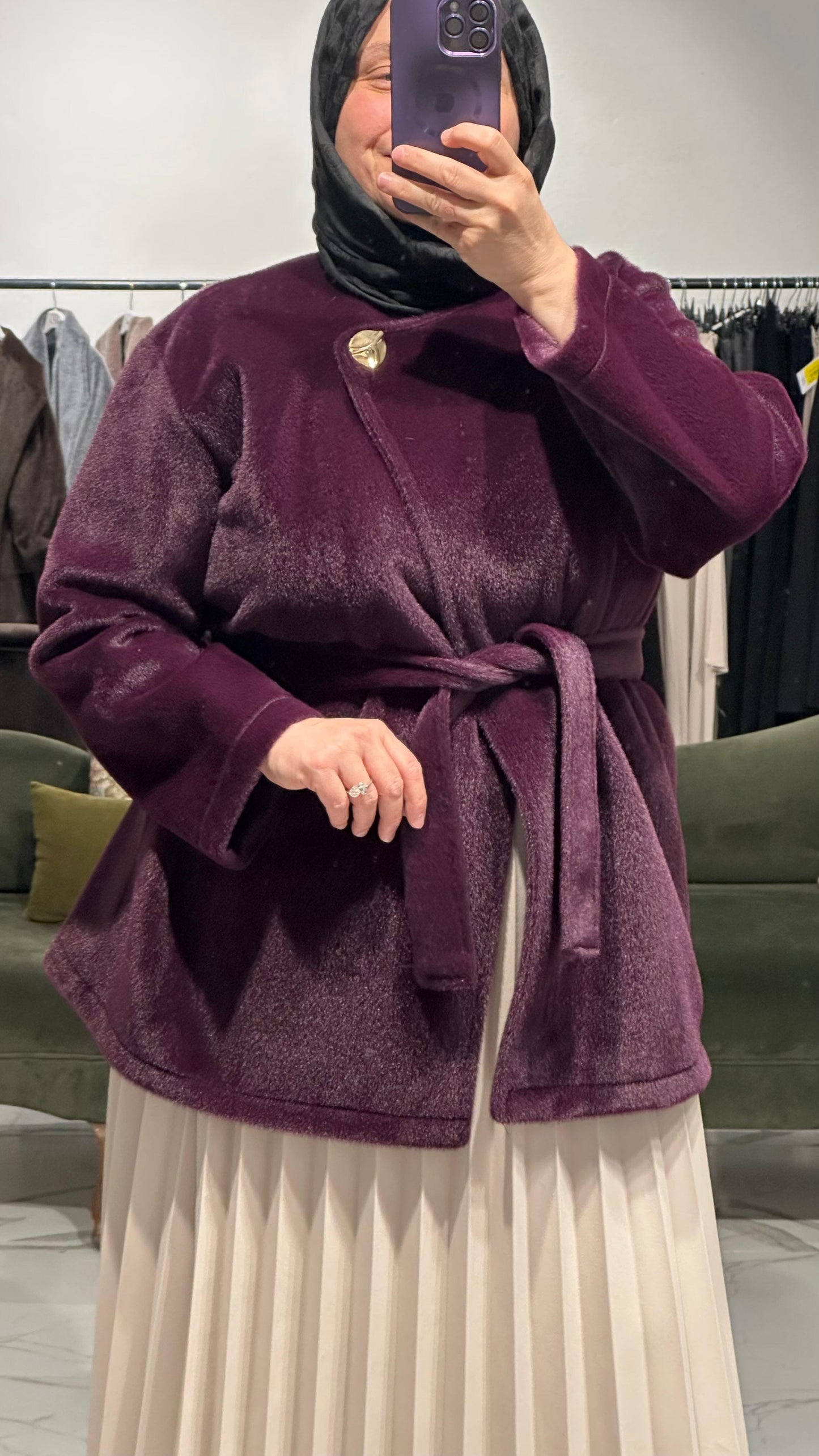 Tay Tüyü Yandan Kapama Astarlı Kaban