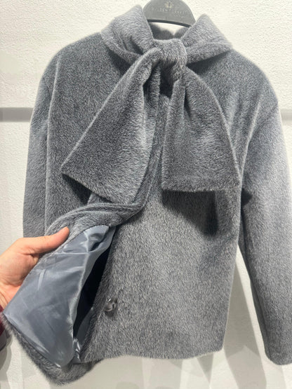 Tay Tüyü Önden Bağlama Kaban