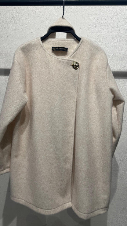 Tay Tüyü Yandan Kapama Astarlı Kaban