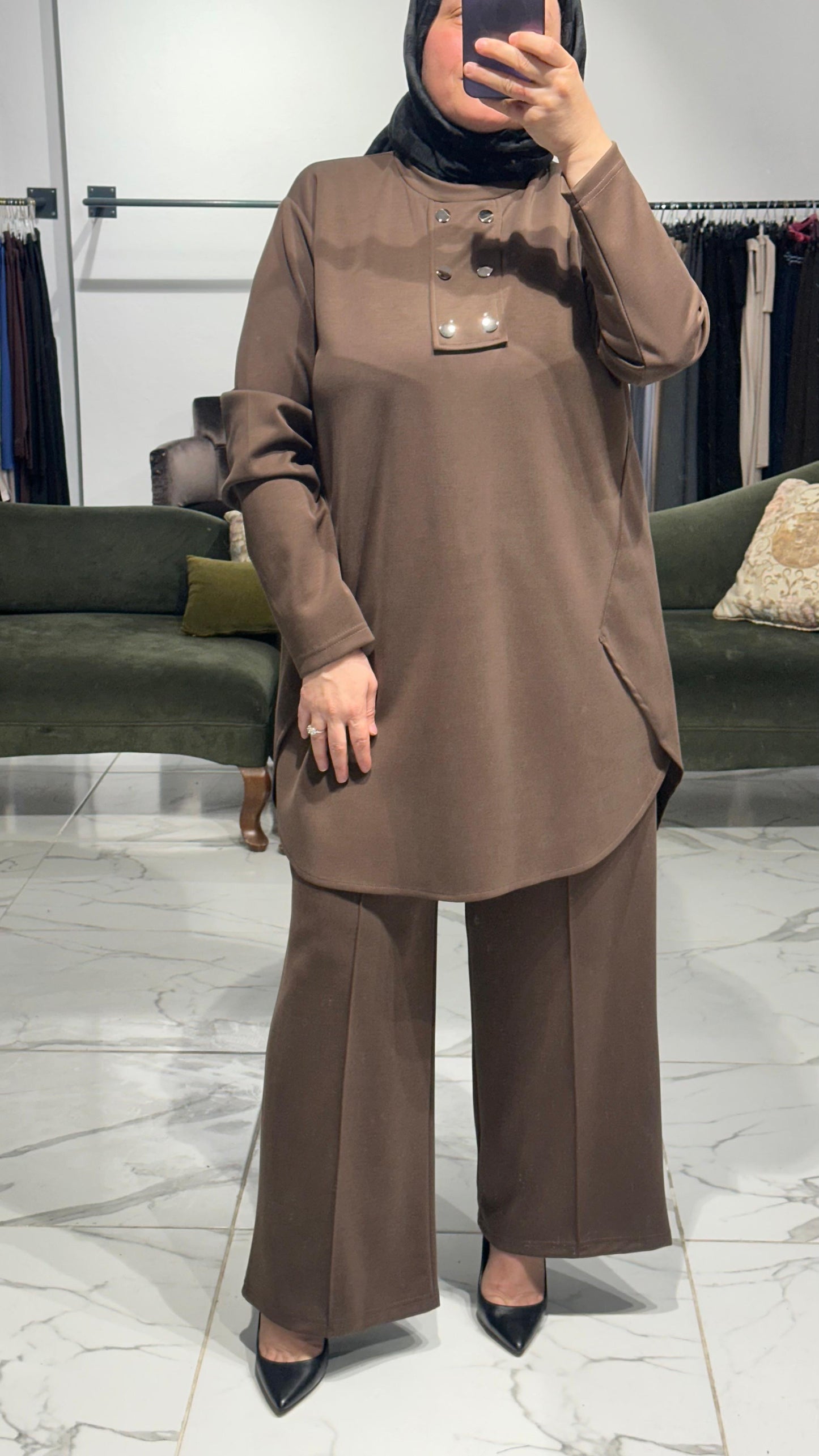 Yanı Kapaklı Ön Düğme Detay Pantolon Takım