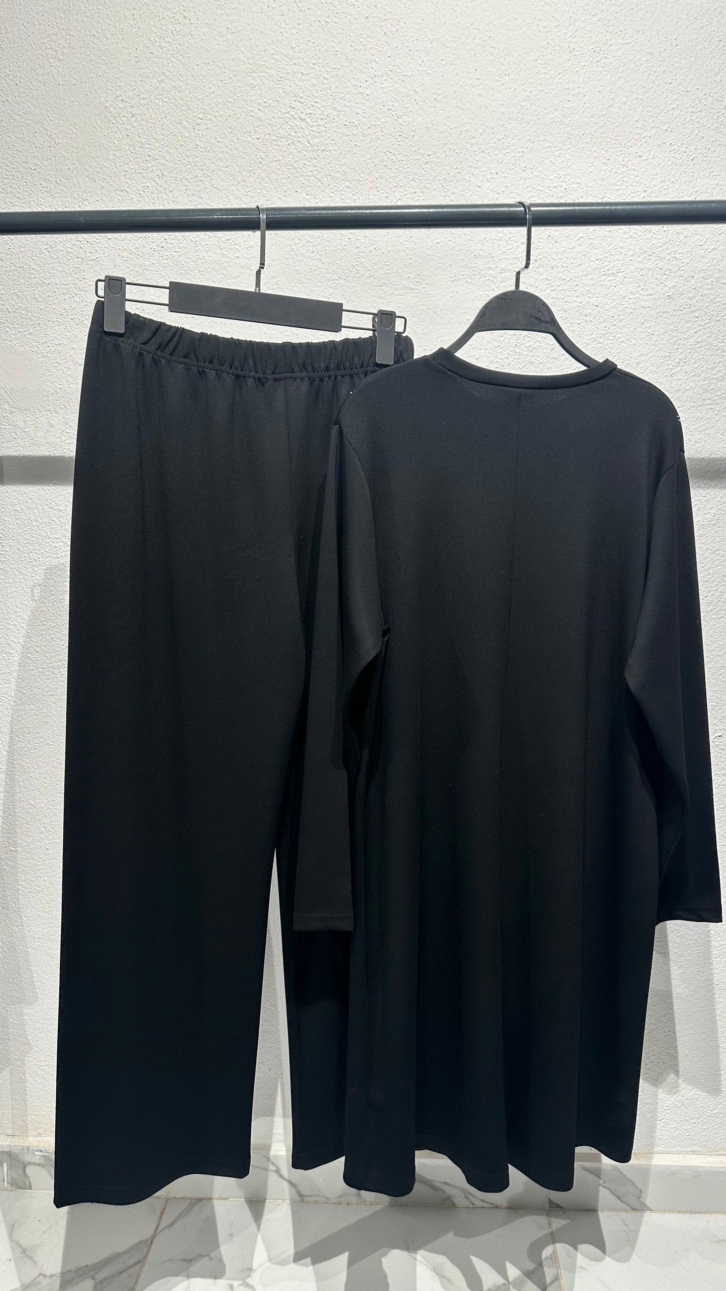 Oysho Kumaş Spor Dikişli Boncuk İşlemeli PantolonluTakım