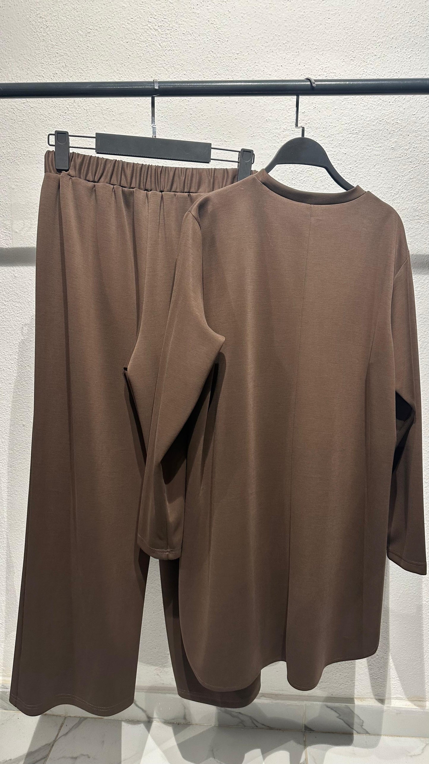 Yanı Kapaklı Ön Düğme Detay Pantolon Takım