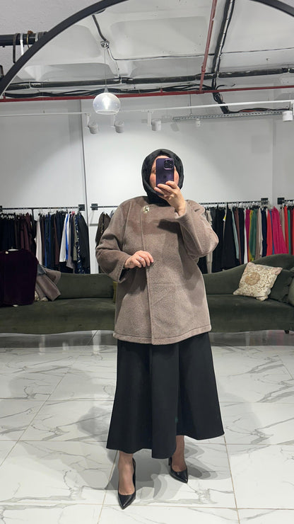 Tay Tüyü Yandan Kapama Astarlı Kaban