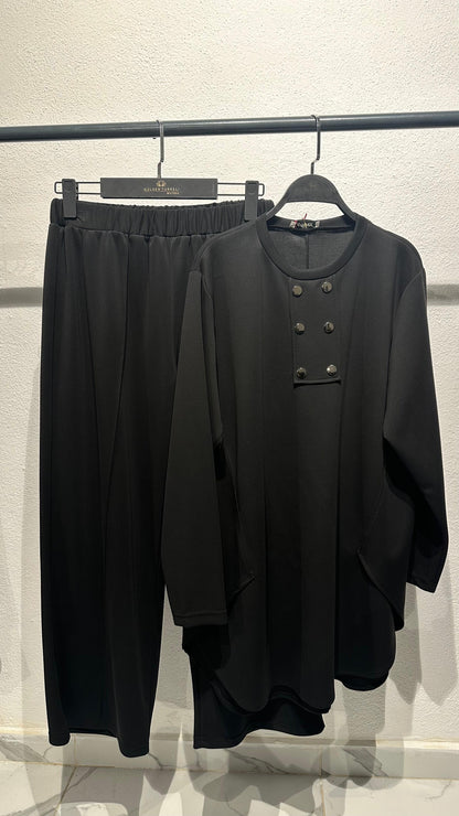 Yanı Kapaklı Ön Düğme Detay Pantolon Takım