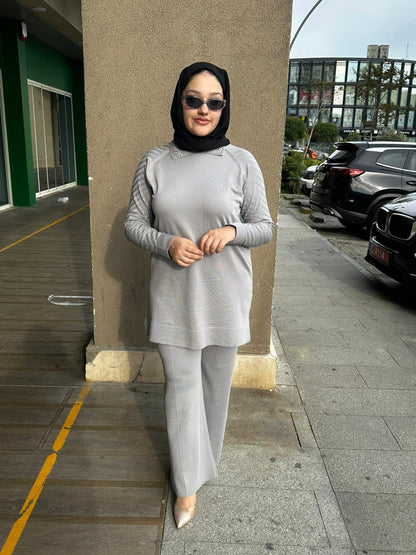 Yaka Taş Kol Çizgi Detaylı Merserize Pantolon Takım