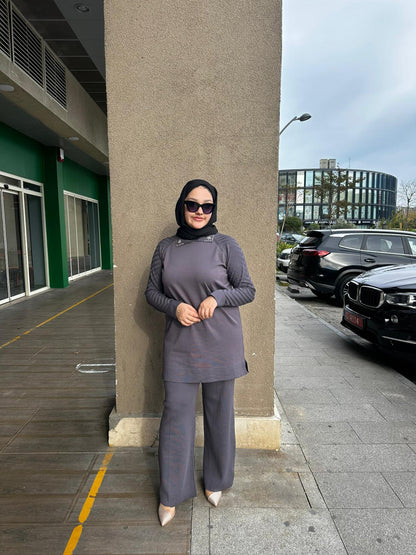 Yaka Taş Kol Çizgi Detaylı Merserize Pantolon Takım