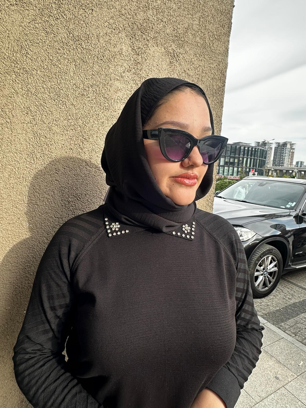 Yaka Taş Kol Çizgi Detaylı Merserize Pantolon Takım